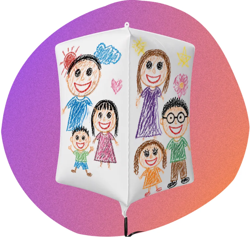 家族の絵が描かれたランタン